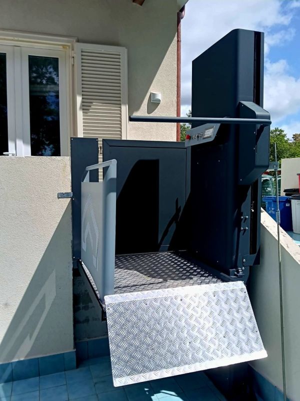 Вертикална платформа за малки препятствия DomoStep