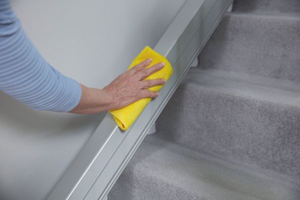 Столче за преодоляване на стълби Handicare 1100