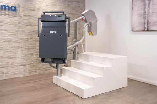 Стълбищната платформа EXTREMA Slim X