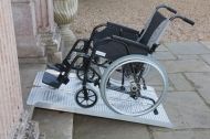 Сгъваема рампа за инвалидни колички 183 см