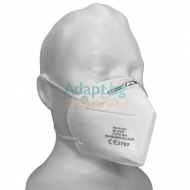 Манекен с маска за лице FFP2 